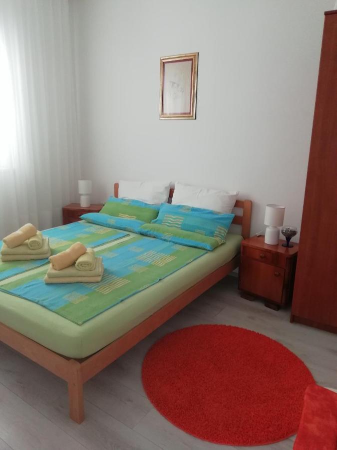 Apartman Zana Vodice Exterior foto