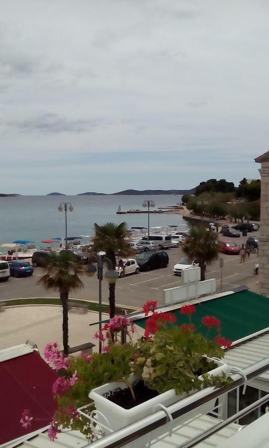 Apartman Zana Vodice Exterior foto
